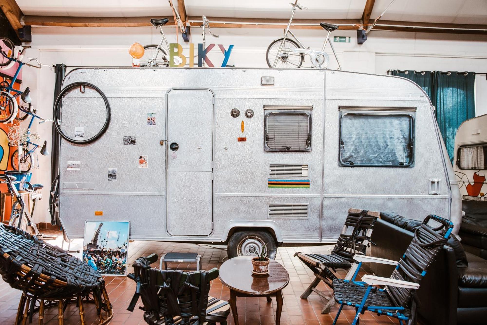 Treck Hostel *